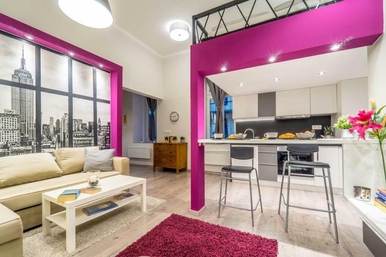 Cozy Downtown Studio Apartment Boedapest Buitenkant foto