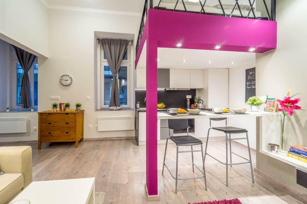 Cozy Downtown Studio Apartment Boedapest Buitenkant foto